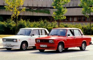 5 радянських автомобілів, які продавали в Європу, але були недоступні жителям СРСР